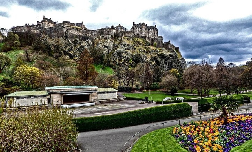 Image 4: Edinburgh Castle Guided Tour - Tickets Included