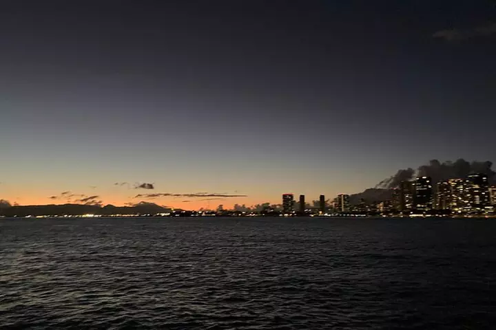 Sunset Cruise/ Friday Night Firework Cruise in Waikiki Beach - Second Medium