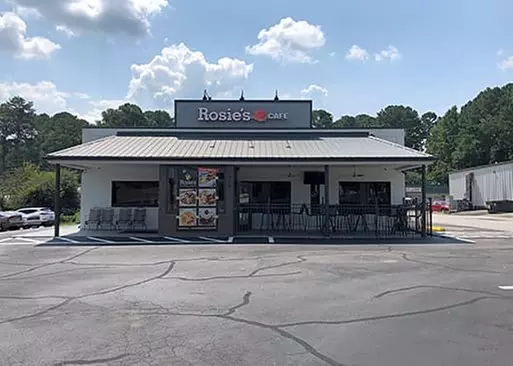 5% Cash Back at Rosie's Cafe & Bar