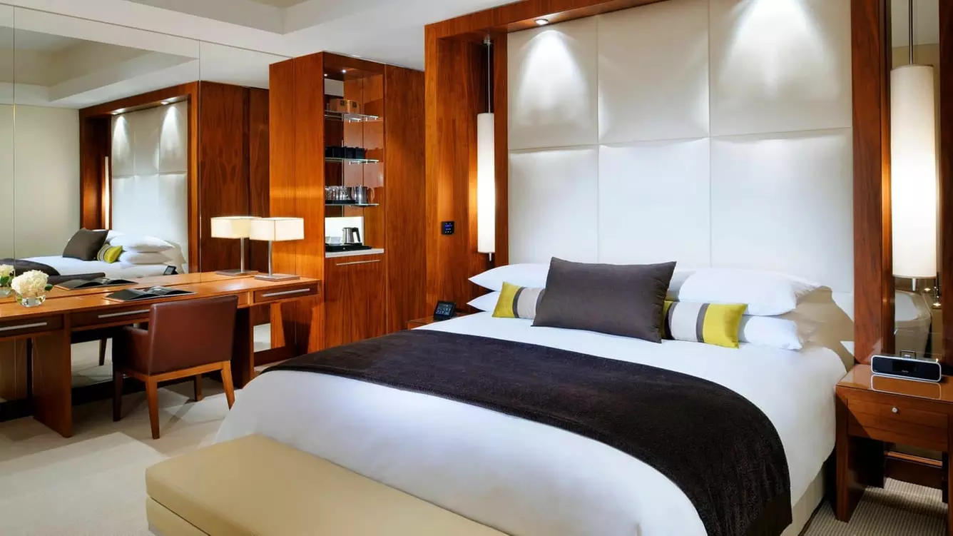 ✈ EMIRATI ARABI UNITI | Dubai - JW Marriott Marquis Hotel Dubai 5*,...