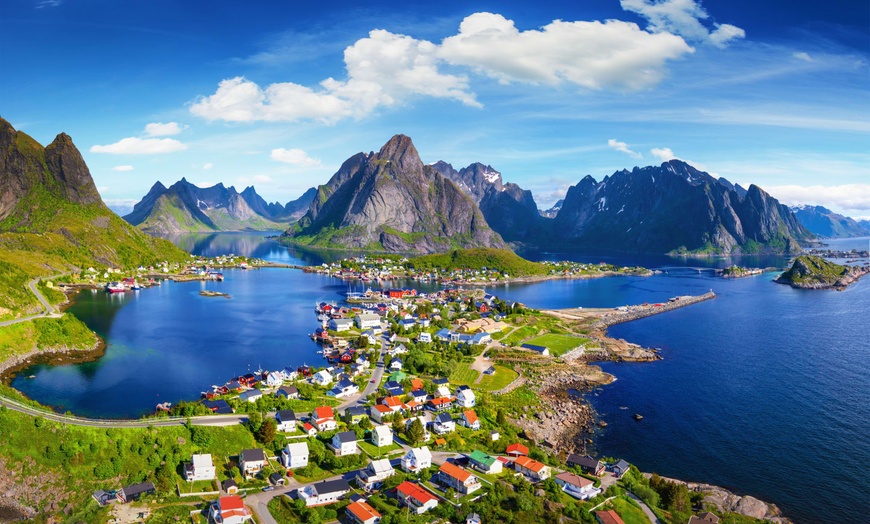 Image 10: ✈ ÎLES LOFOTEN | Narvik - Archipel des Lofoten, Vesterålen et Narvi...