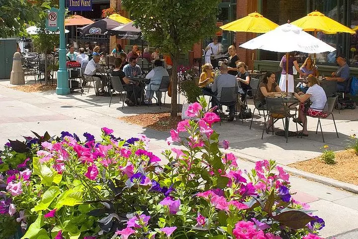 Discover Iconic Milwaukee Tour