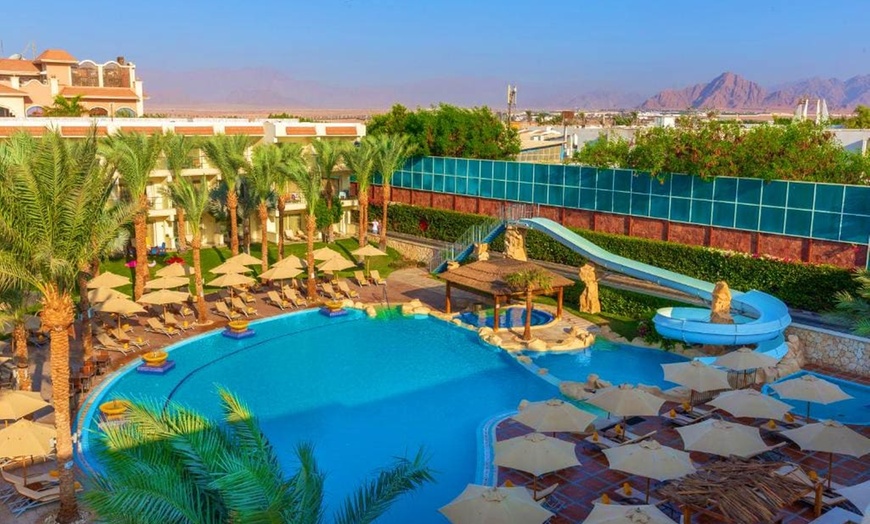 Image 8: ✈ EGYPTE | Sharm El Sheikh - Xperience Sea Breeze Resort 5* - Piscines