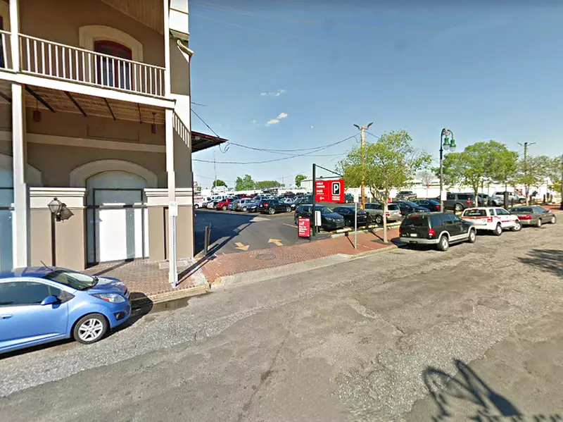 Parking at 211 Conti St. Lot - P405