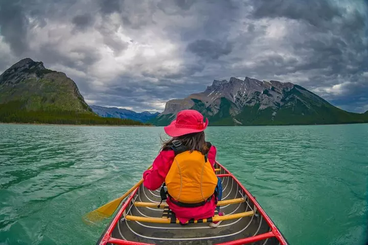 Icefields Parkway, Moraine Lake & Lake Louise Tour Full Day - Primary Image