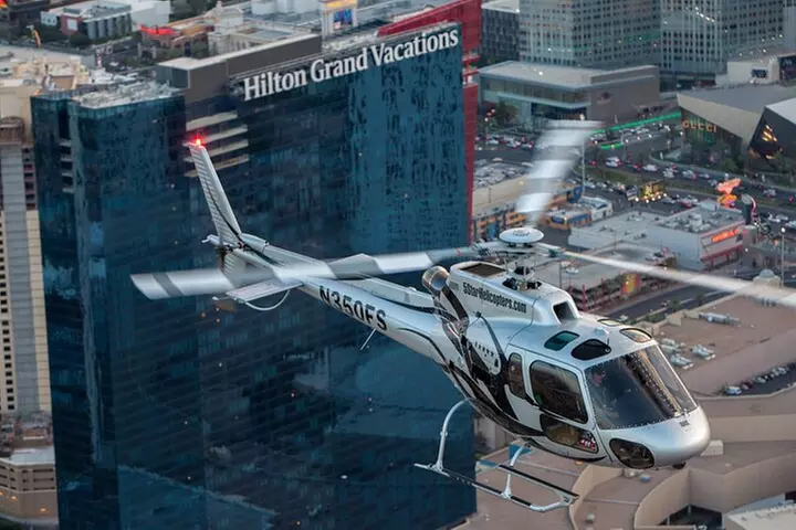 Valley of Fire Helicopter Tour and Landing with Champagne Toast