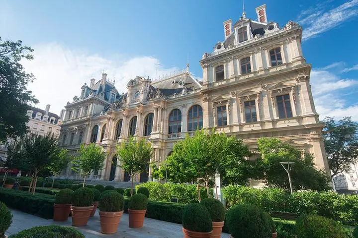 Visite historique et coquine de Lyon