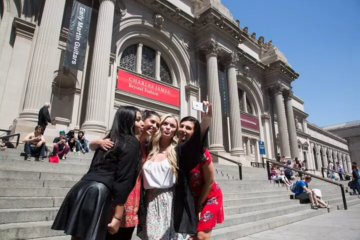 2.5 Hour Private Gossip Girl Sites Tour