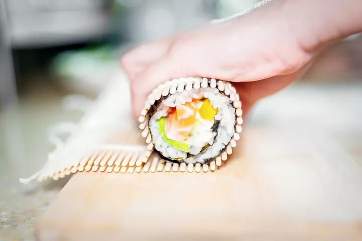 Sushi Making Class In New York With Classpop - Second Medium