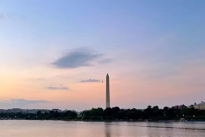 DC Combo: Narrated Scenic Boat Cruise & National Mall Bus Tour