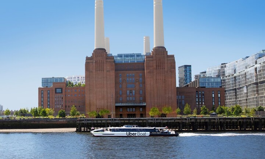 Image 17: London: Hop-On Hop-Off 1 Day River Thames Adventure - Uber Boat