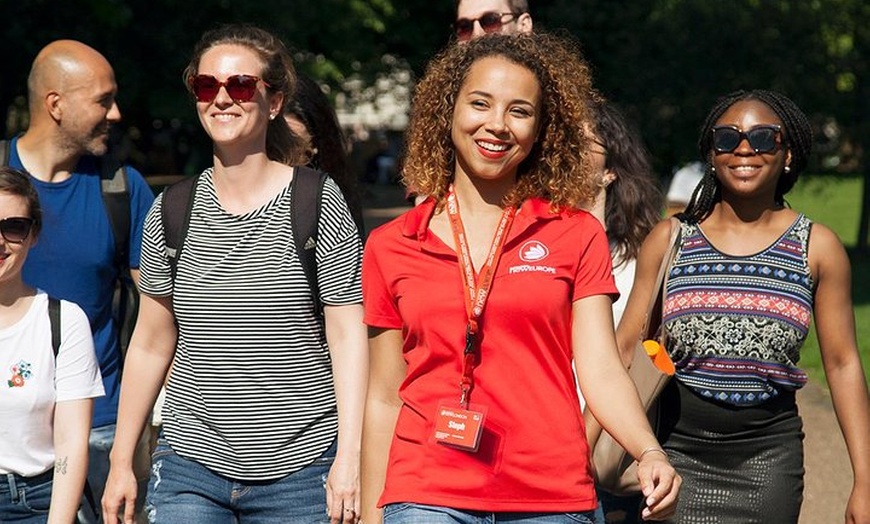 Image 5: Balade dans le quartier de Montmartre à Paris