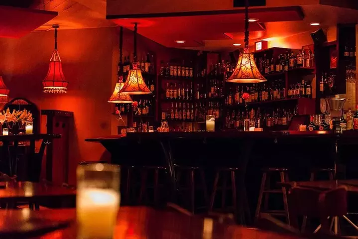 Downtown Food Tour with Drinks