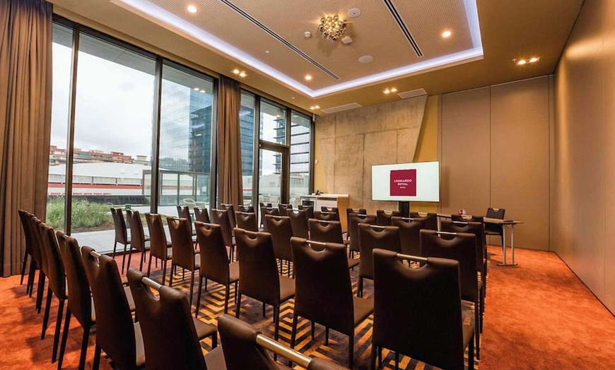 Image 58: ✈ SPANIEN | Barcelona - Leonardo Royal Hotel Barcelona Fira 4*, 2 N...