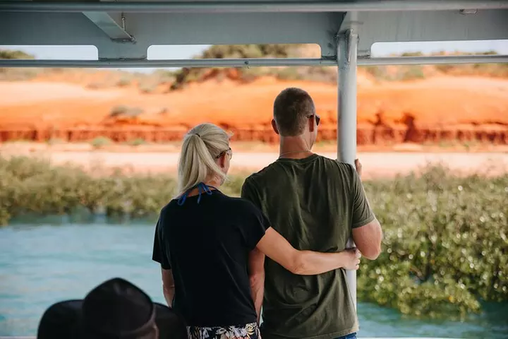 SCENIC AND PREHISTORIC CRUISE - Sparkling Wine & Gourmet Platters