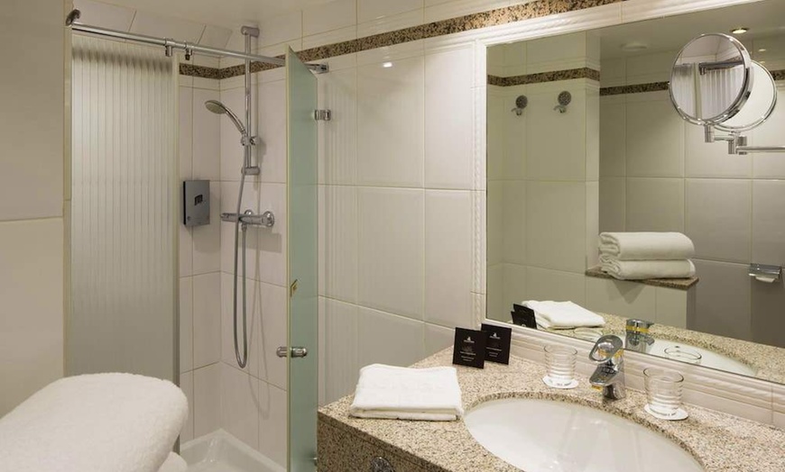 Image 5: ✈ FRANCE | Paris - Hotel Victor Hugo Paris Kleber 4* - Centre ville