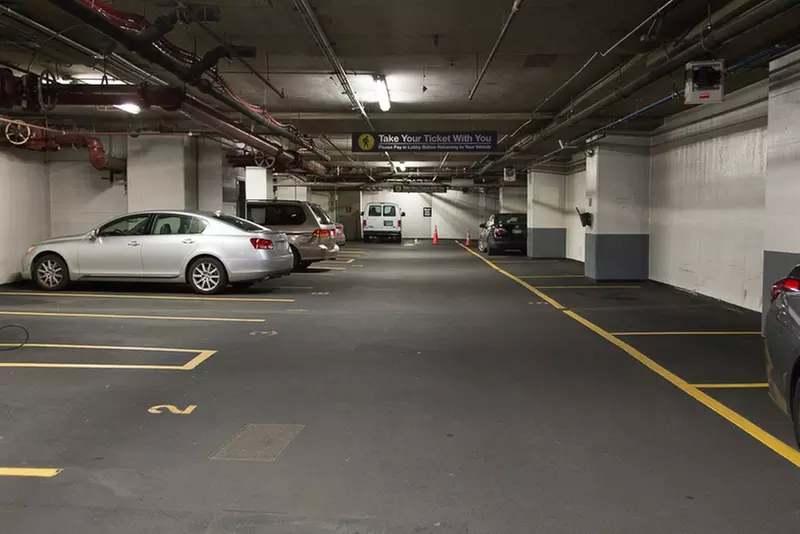 Parking at Underground Entrance - 1 S. Lower Wacker Dr. Garage