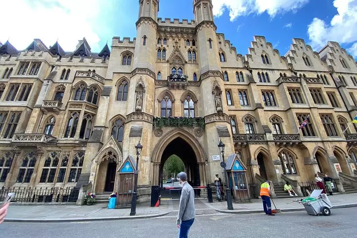 Priority Access Westminster Abbey Tour with a Professional Guide