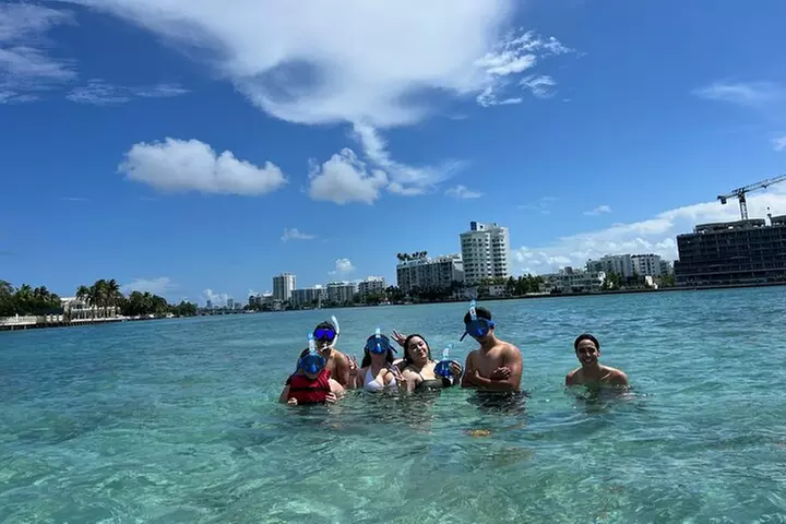 Miami Boat & Yacht for Day or Sunset Tour Cruise with Captain