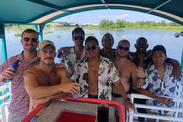 New Orleans Bayou and Swamp Tiki Boat Tour