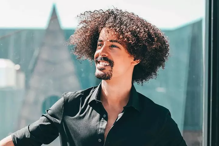 Photoshoot in London with Professional Photographer