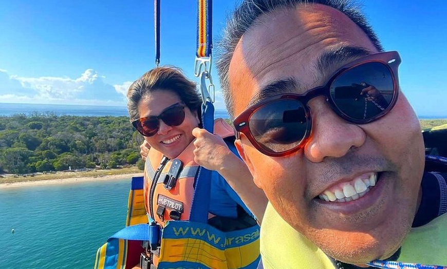 Image 8: Parasailing on the Gold Coast, Fly solo, Tandem or Triple