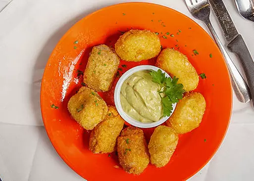 5% Cash Back at Bristol Bar & Grille - Highlands