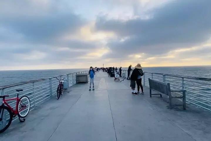 Marina Del Rey to Hermosa Beach e-Bike Coastal Beach Tour