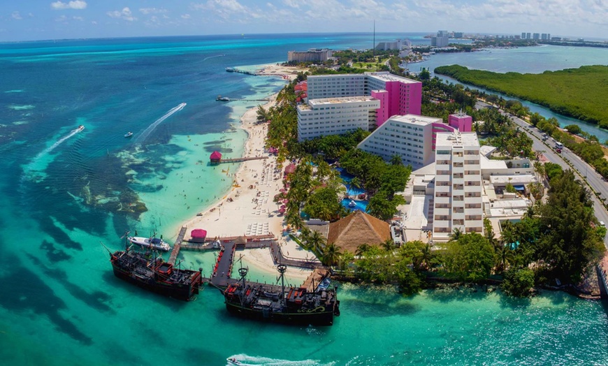 Cancun - Grand Oasis Palm 5* | Groupon Getaways