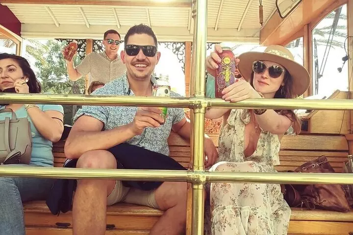 Napa Valley Wine Trolley Castle Tour