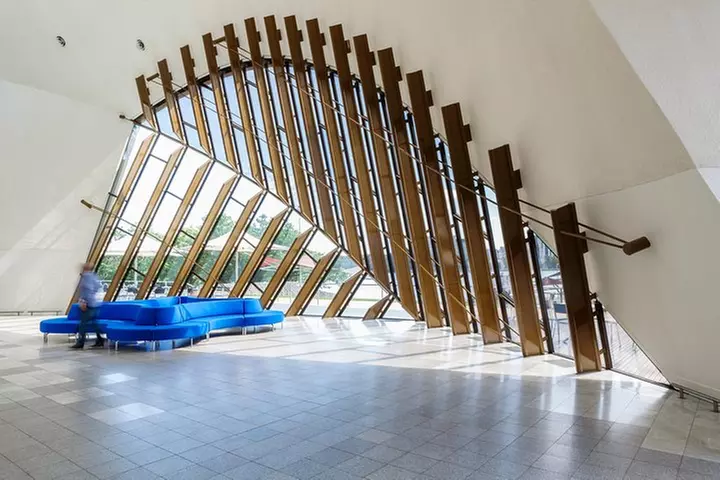 Building + Architecture Tour | 10am Daily - Image 6