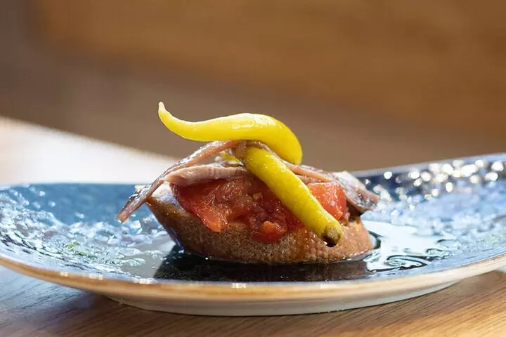 Tour a pie por San Sebastián con pintxo y opción de bebida