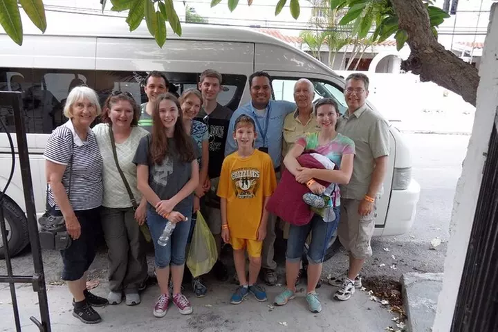 Private Transportation to Chichen Itza from Cancun - Second Medium
