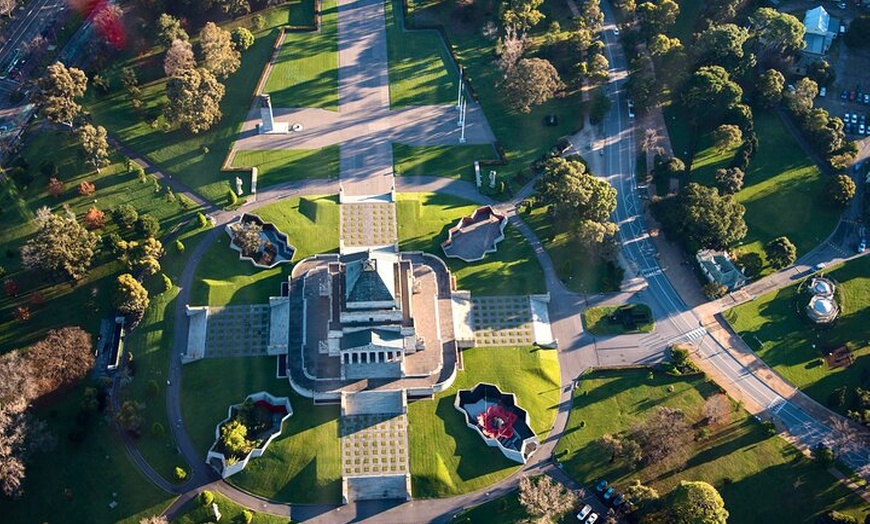 Image 7: Melbourne City Scenic Helicopter Ride