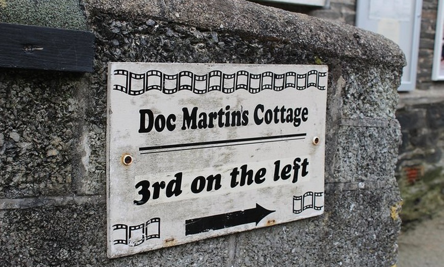 Image 3: Doc Martin Tour in Port Isaac, Cornwall