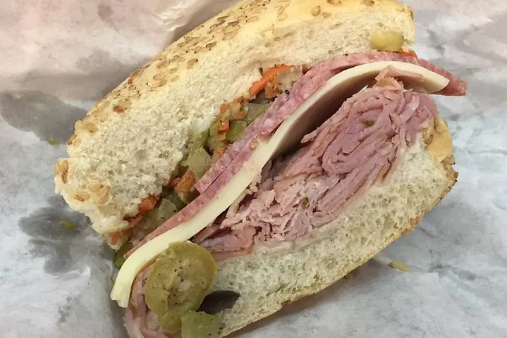 French Quarter walking Food Tour: Signature Tastes of New Orleans