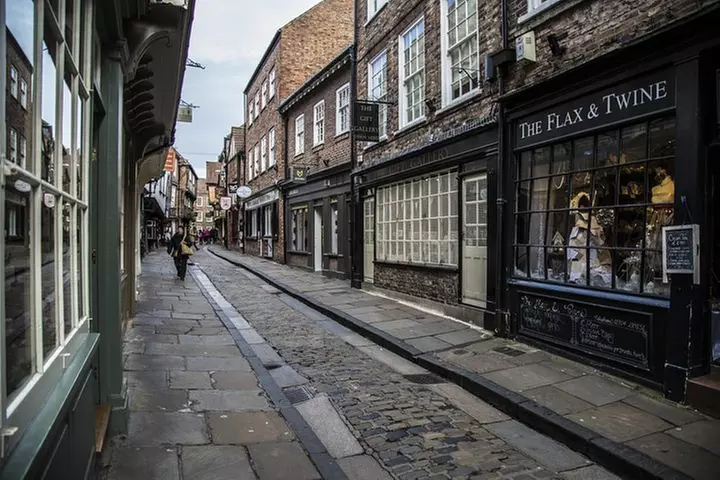 Interactive Treasure Hunt Experience of York's Secret