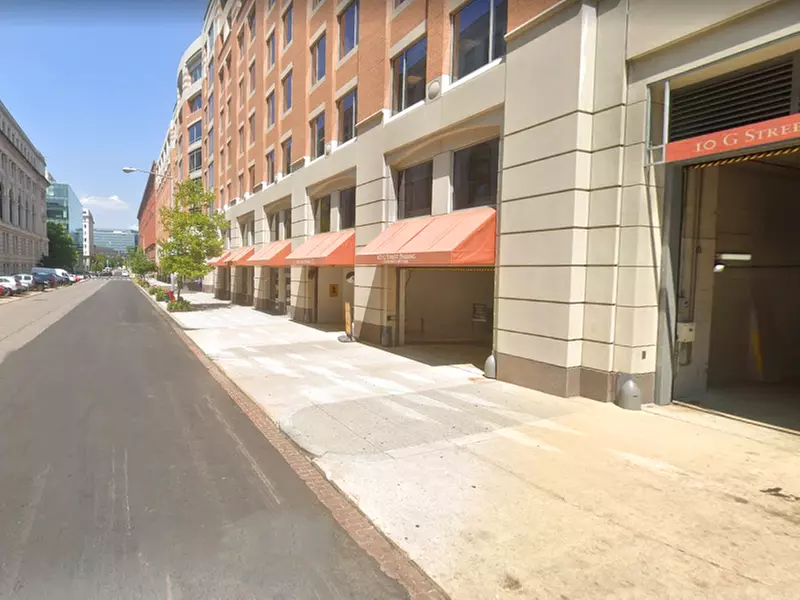 Parking at 10 G St. NE. Parking Garage