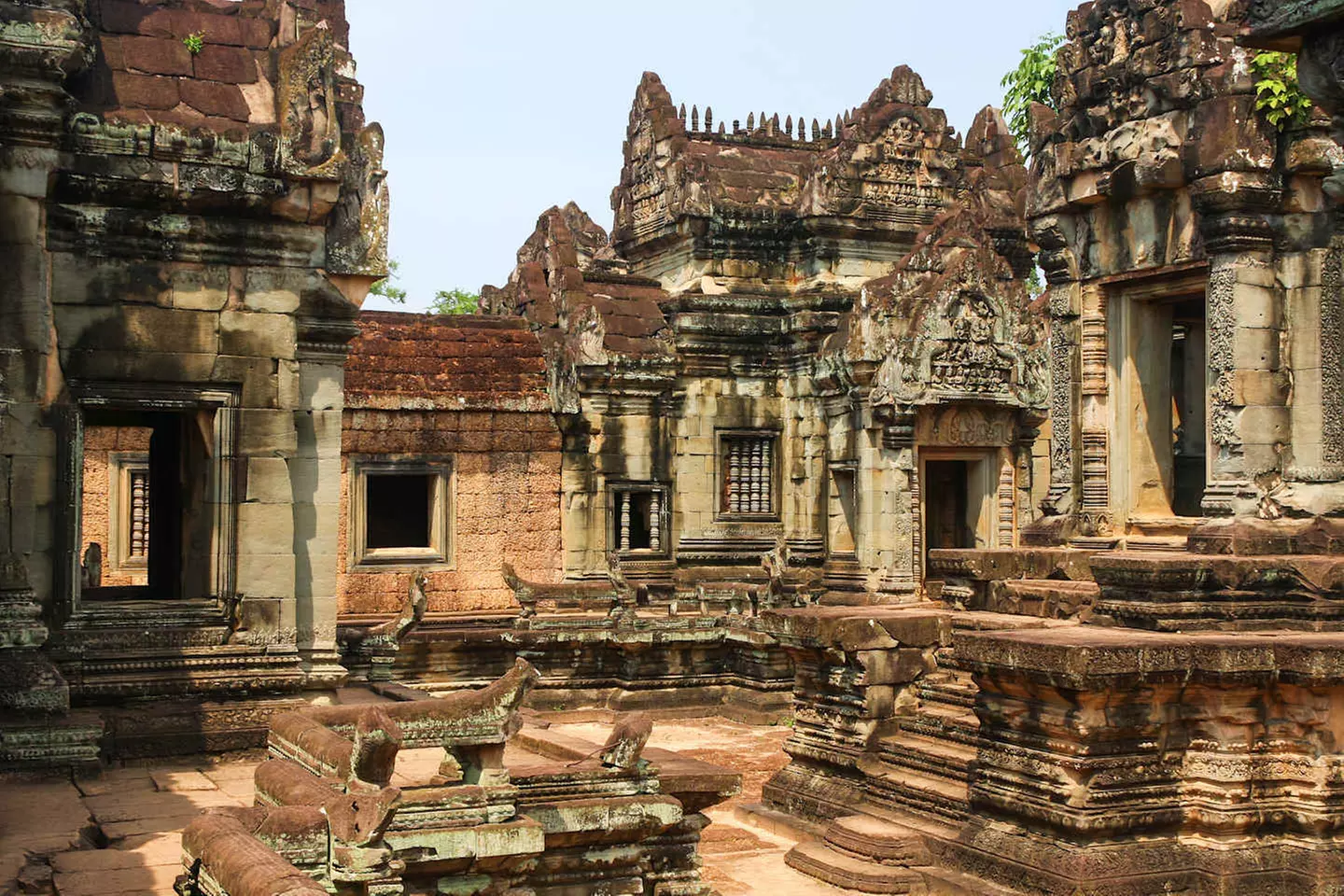 ✈ CAMBOGIA | Da Siem Reap a Phnom Penh - Ricchezza della Cambogia e...