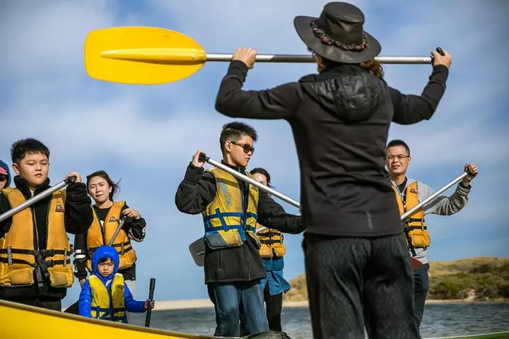 Margaret River Canoe Tour Including Australian Wild Food Lunch