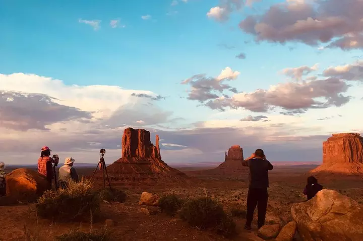 Monument Valley Extended Backcountry Tour