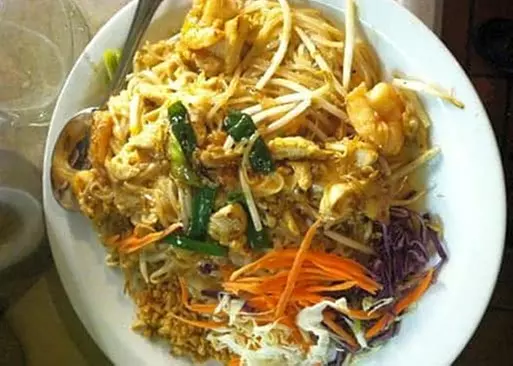 5% Cash Back at Diho Siam Lake Forest