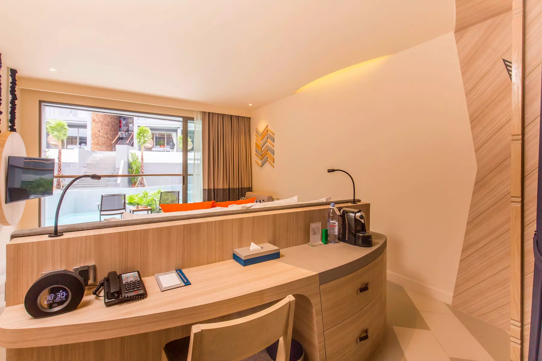 ✈ SÜDTHAILAND | Phuket - The SIS Kata - Adult Only 4*, 5 Nächte - Spa