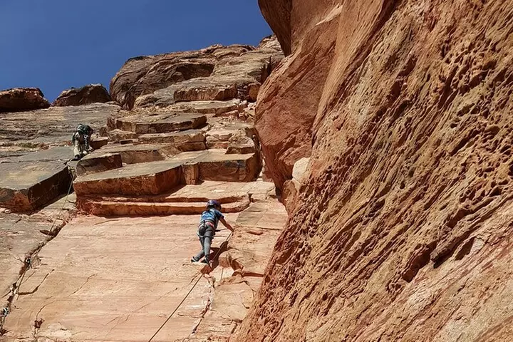 The Ultimate Red Rock Canyon Scenic Experience