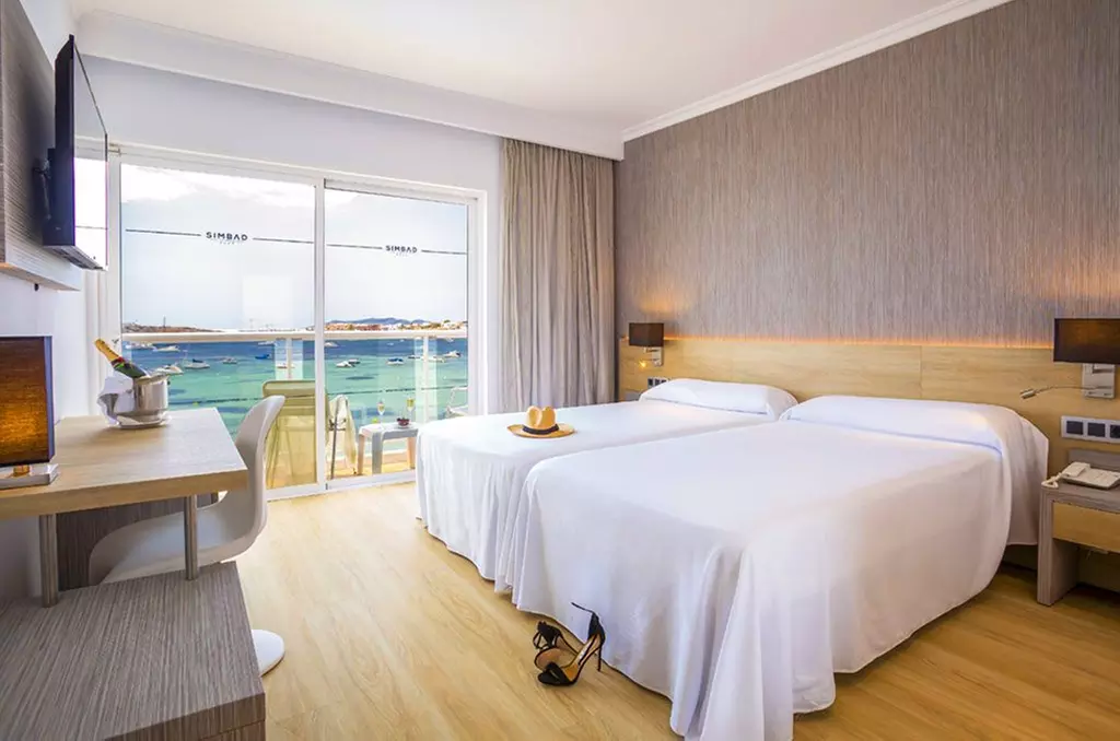 ✈ IBIZA | Talamanca - Hotel Simbad Ibiza & Spa 4*, 3 nuit - Vue pan...