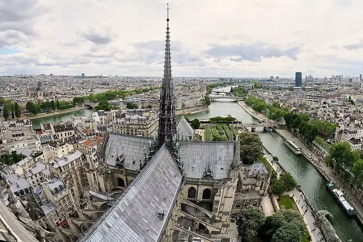 Transfert privé ONE WAY depuis/vers Paris CDG depuis/vers la ville de Paris - Primary Image