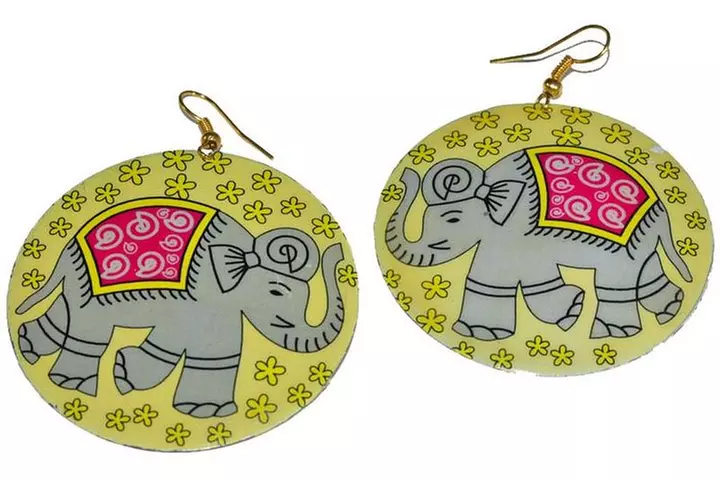 Sound Bath Meditation and Yoga Experience: Retail Therapy Gift for ...