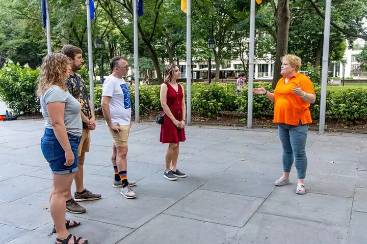Independence Mall (Entrance to 2 Historic Sites) 2.5 Hour Walking