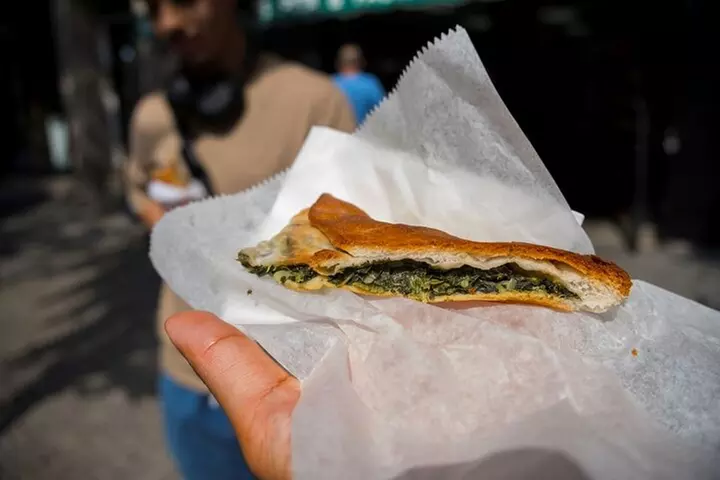 Brooklyn Food Tour: Family-Owned Brownstone Bites