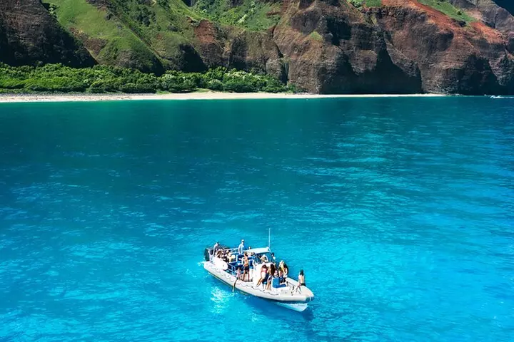 4hr Premium Morning Na Pali Adventure & Snorkel tour - Primary Image